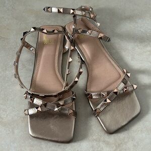 Soleil sandals